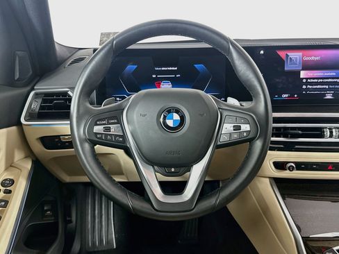 Used 2024 BMW 330i Sedan w/ Premium Package RWD image 18