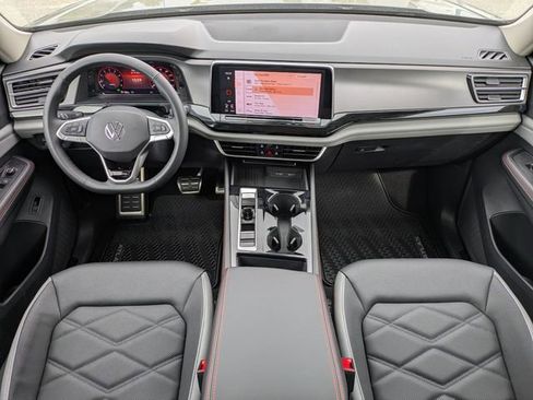 New 2026 Volkswagen Atlas Peak Edition image 16