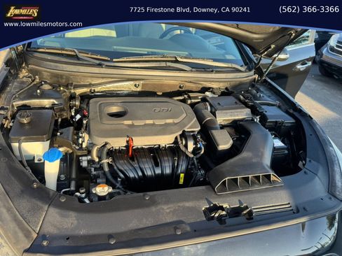 Used 2018 Hyundai Sonata SEL FWD image 16