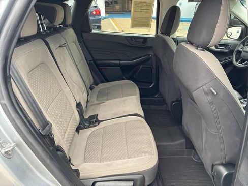 Used 2022 Ford Escape SE w/ Convenience Package image 24