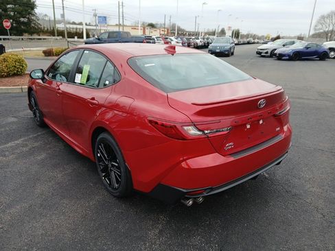 New 2026 Toyota Camry SE image 3
