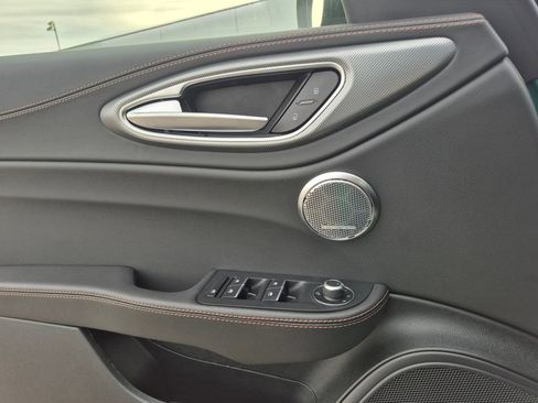 New 2025 Alfa Romeo Giulia Intensa w/ Driving Assist Package image 16