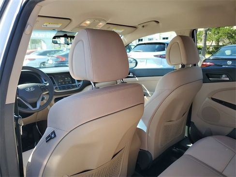Used 2018 Hyundai Tucson SEL image 24