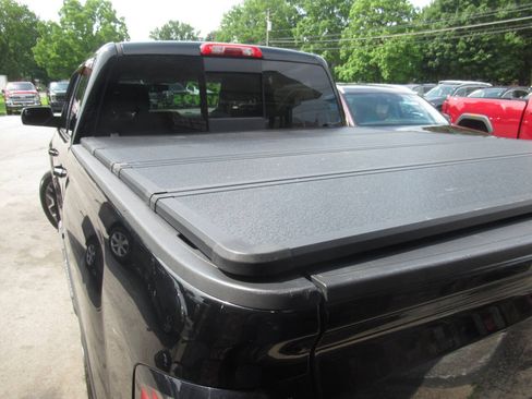 Used 2018 GMC Sierra 1500 SLT AWD/4WD image 12