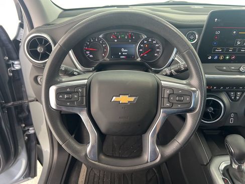 Used 2024 Chevrolet Blazer LT w/ Convenience Package FWD image 10