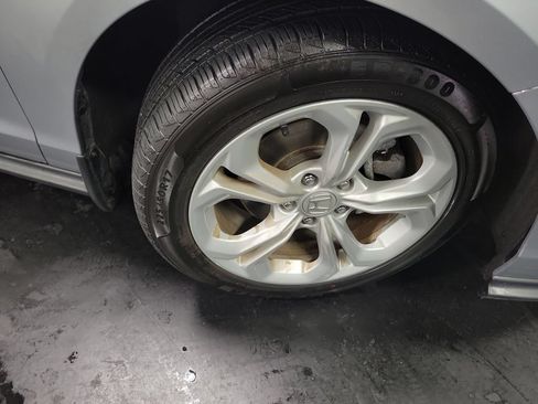 Used 2024 Honda Accord LX image 10