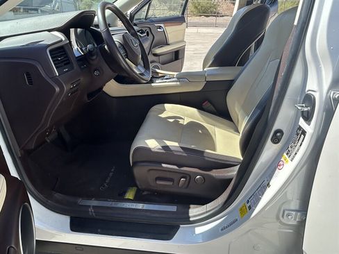 Used 2019 Lexus RX 350 AWD w/ Navigation Package image 20