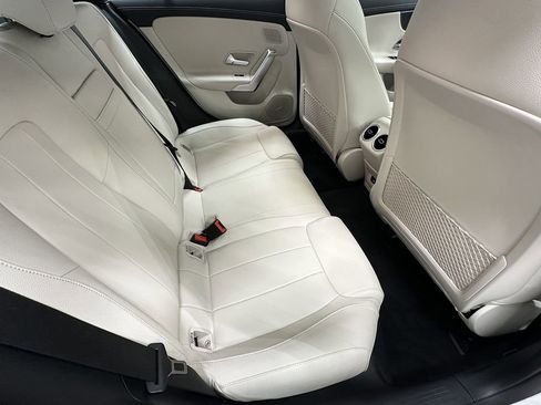 Certified 2025 Mercedes-Benz CLA 250 4MATIC image 17