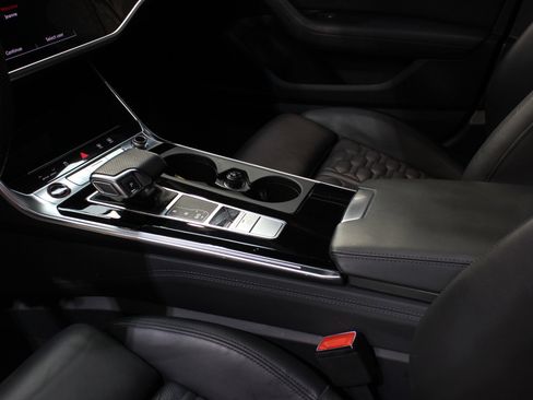 Used 2023 Audi RS 6 image 43