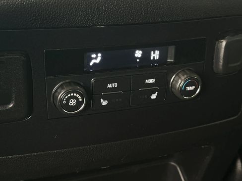 Used 2015 GMC Yukon SLT image 15