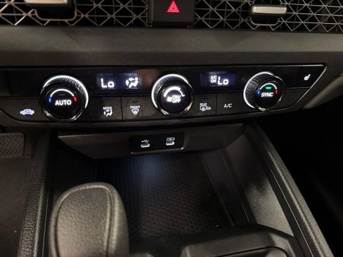 Used 2024 Honda Accord EX image 13