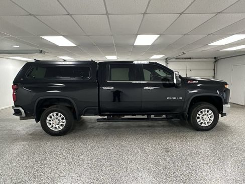 Used 2020 Chevrolet Silverado 2500 LTZ w/ LTZ Plus Package AWD/4WD image 9