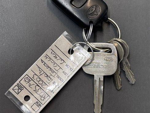 Used 2003 Toyota Tacoma 4x4 Xtracab V6 image 15