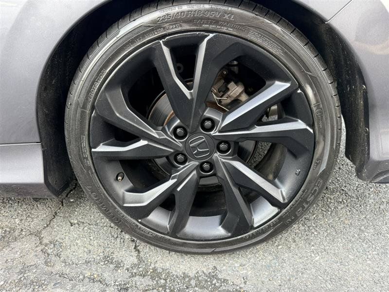 Used 2018 Honda Civic Si image 9