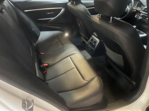 Used 2018 BMW 330i Sedan image 18