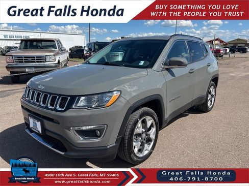 Used 2019 Jeep Compass Limited AWD/4WD image 3