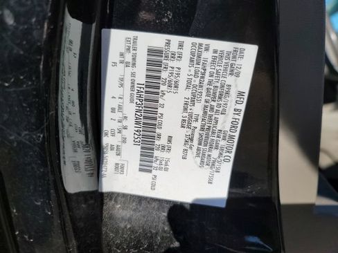 Used 2010 Ford Focus SE FWD image 18