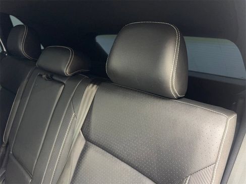 Used 2021 Volkswagen Atlas Cross Sport SE image 34