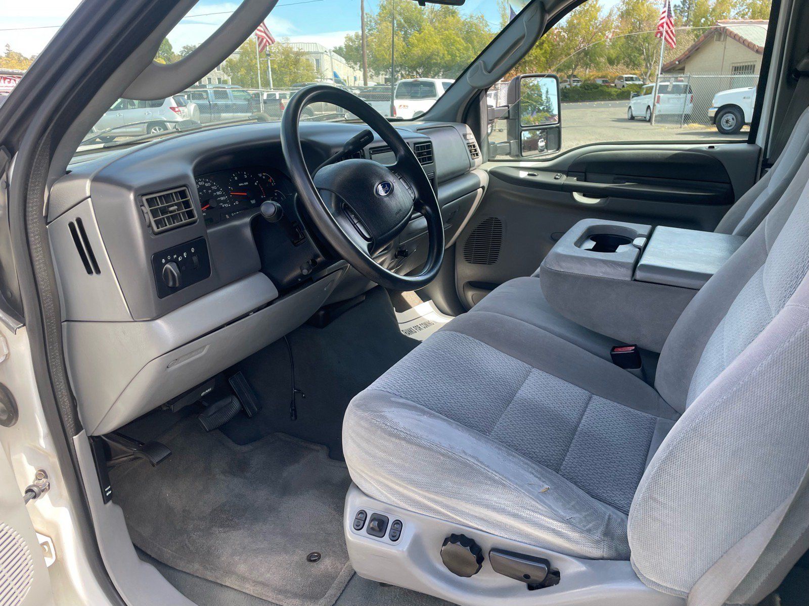 Used 2003 Ford F250 XLT AWD/4WD image 10
