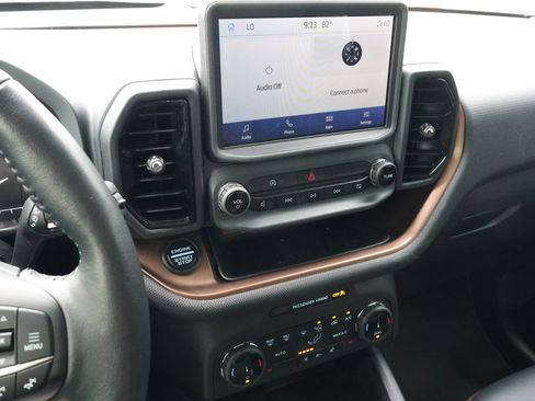 Used 2023 Ford Bronco Sport Outer Banks w/ Tech Package AWD/4WD image 20