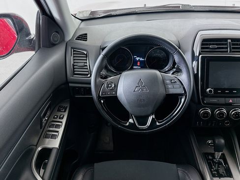 Used 2024 Mitsubishi Outlander Sport AWD image 18