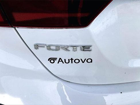 Used 2021 Kia Forte LXS image 32