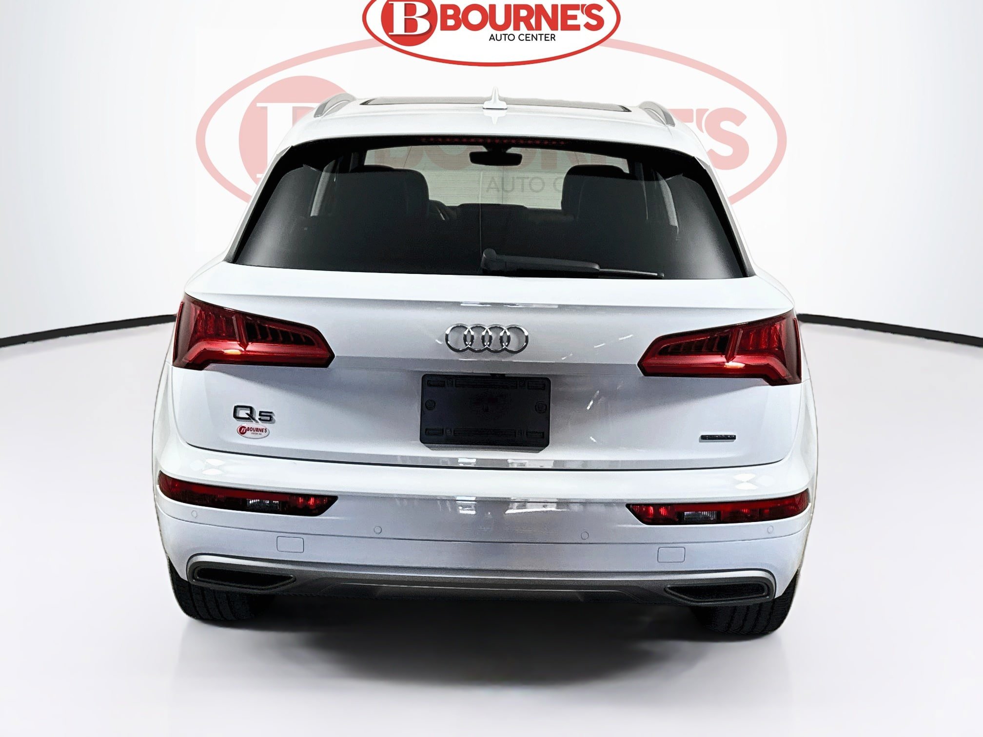 Used 2020 Audi Q5 2.0T Premium w/ Convenience Package AWD/4WD image 9
