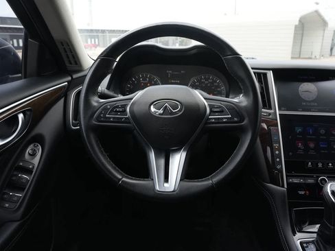 Used 2019 INFINITI Q50 Luxe w/ Cargo Package (L96) image 9