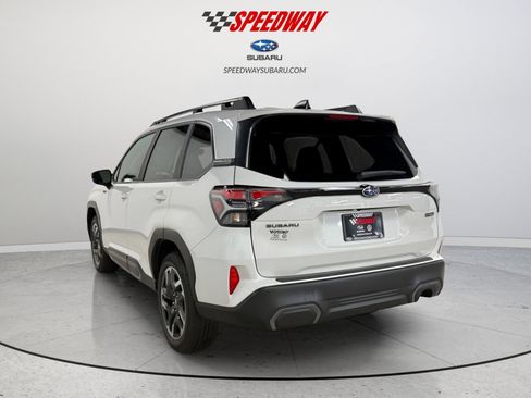 New 2025 Subaru Forester Limited image 5
