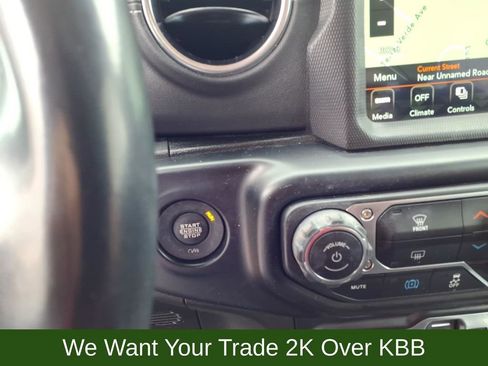 Used 2021 Jeep Wrangler Unlimited Sahara image 19