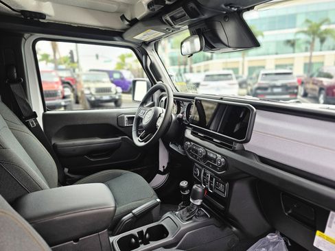 New 2026 Jeep Gladiator Sport image 26