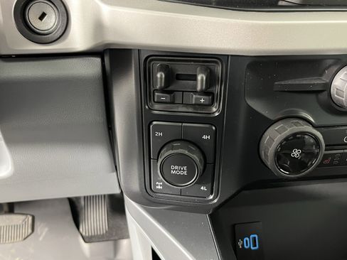 New 2026 Ford F350 XLT w/ XLT Value Package AWD/4WD image 18