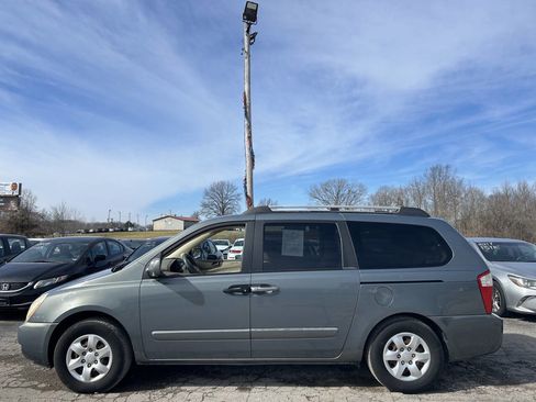 Used 2006 Kia Sedona LX image 3