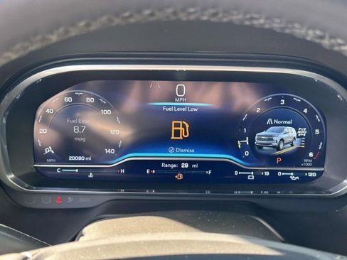 Used 2023 Chevrolet Tahoe Z71 w/ Z71 Off-Road Package image 29