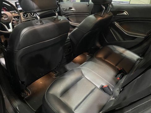Used 2015 Mercedes-Benz GLA 250 image 5