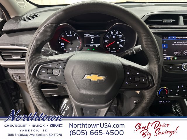 Used 2023 Chevrolet TrailBlazer LS FWD image 14