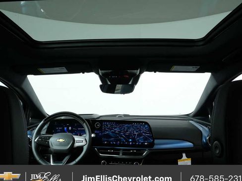 New 2026 Chevrolet Equinox EV LT w/ Active Safety Package 3 AWD/4WD image 16