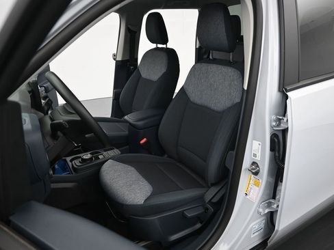Used 2026 Ford Maverick XLT FWD image 9