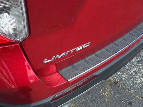 Certified 2021 Ford Explorer Limited w/ Hybrid Equipment Group 310A image 5