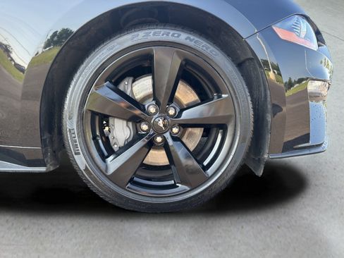Used 2021 Ford Mustang GT w/ Black Accent Package RWD image 24