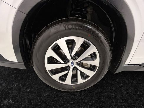 Used 2021 Subaru Outback Premium image 27