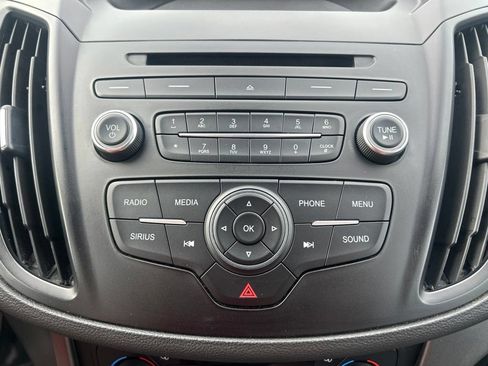 Used 2018 Ford Escape SE w/ Ford Safe & Smart Package FWD image 30