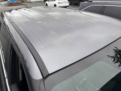 Used 2024 Toyota Highlander LE image 4