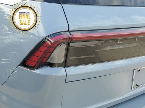 New 2025 Lincoln Navigator Reserve image 13