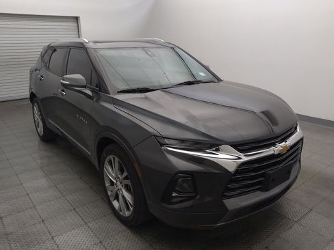 Used 2019 Chevrolet Blazer Premier w/ Sun and Wheels Package FWD image 13