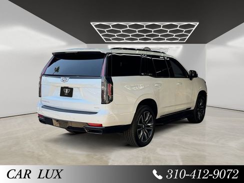 Used 2022 Cadillac Escalade Sport w/ Touring Package AWD/4WD image 5