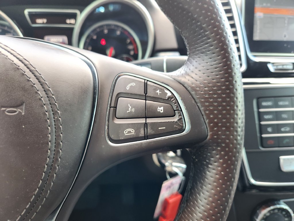 Used 2018 Mercedes-Benz GLS 450 4MATIC image 29