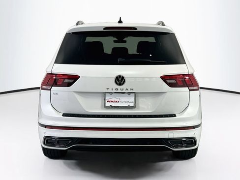 Used 2024 Volkswagen Tiguan SE R-Line FWD image 6