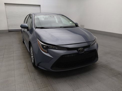 Used 2020 Toyota Corolla LE FWD image 13