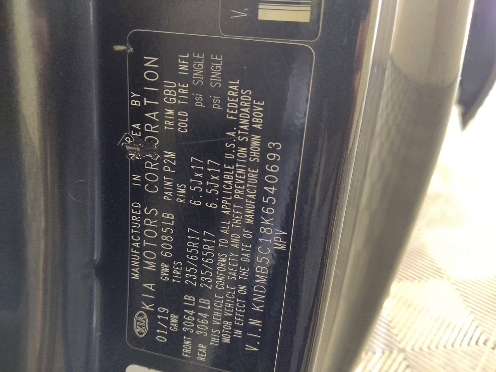 Used 2019 Kia Sedona LX FWD image 33